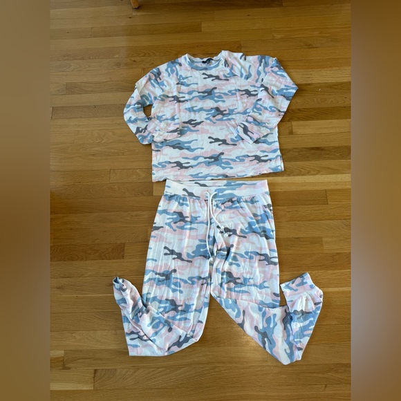 PJ Salvage Other - PJ Salvage Blue & Pink Camo Pajama Set Size S Soft Lounge Set